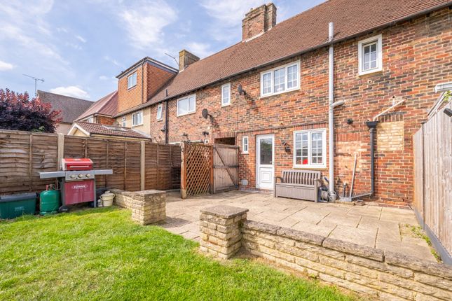 Gander Green Lane, Sutton SM1 2 bed terraced house for sale