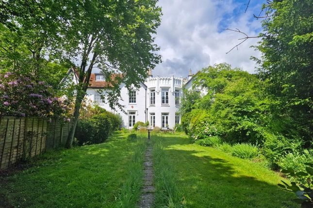 5 bedroom terraced house for sale