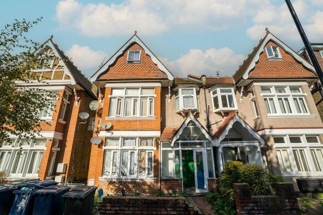 Craven Avenue, London W5 8 bed property for sale