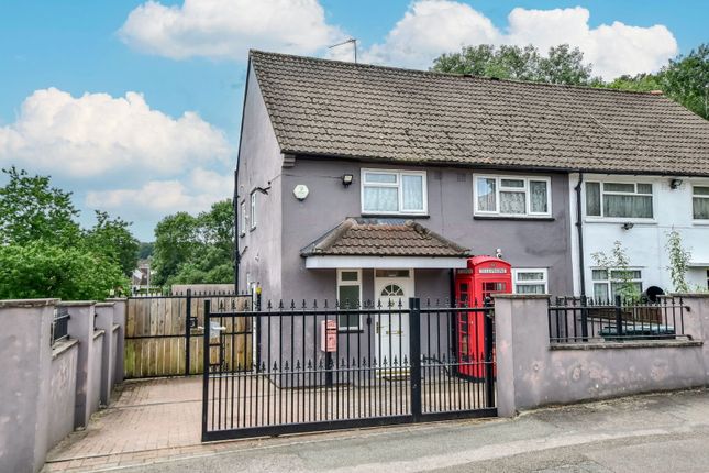 Muirfield Road, Watford WD19 3 bed semi
