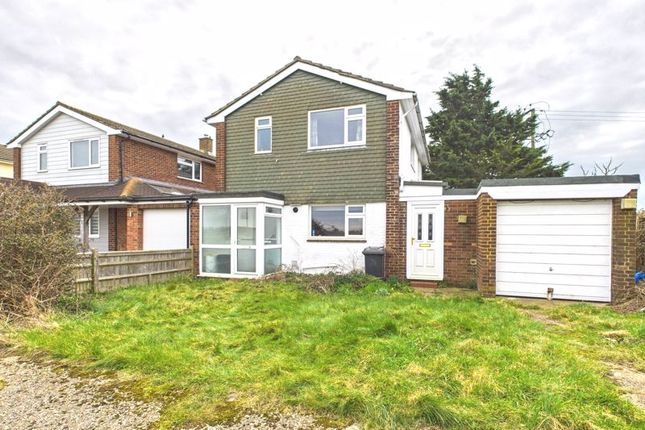 3 bedroom link detached house for sale