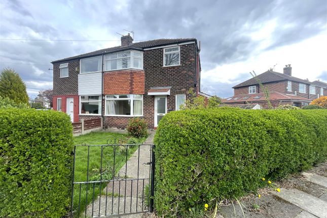 Lawrence Road, Urmston, Manchester, M41 3 bed semi