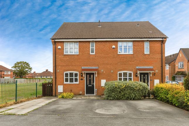 3 bedroom semi-detached house for sale
