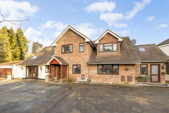 6 bed detached house
