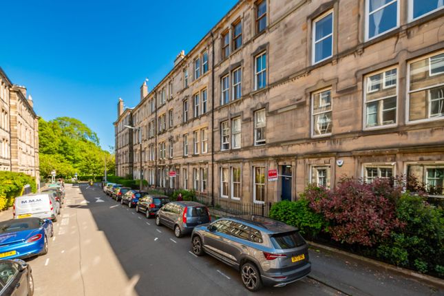 5/2 Valleyfield Street, Tollcross... 2 bed flat for sale
