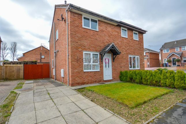 Redfern Grove, Waterthorpe... 2 bed semi