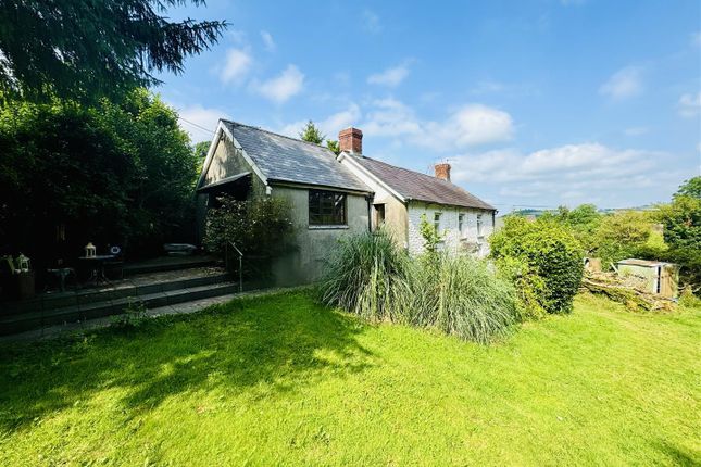 Whitemill, Carmarthen 3 bed detached house for sale