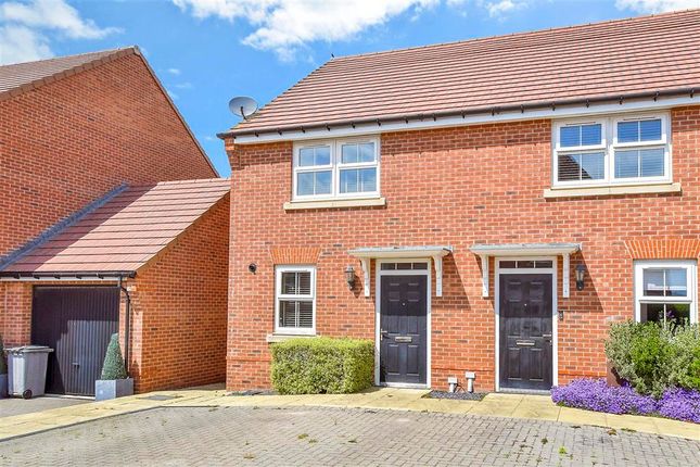 Hasler Grove, Aldingbourne... 2 bed semi
