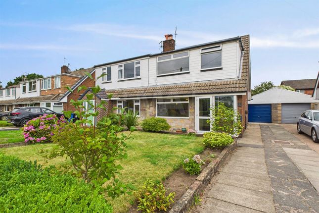 Parkland Close, Appleton Thorn... 3 bed semi