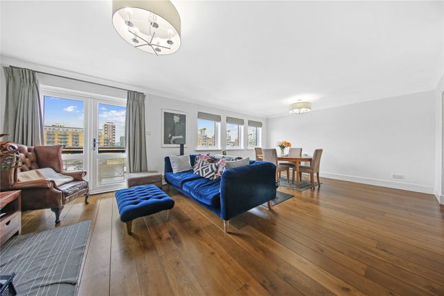 Goodhart Place, E14 2 bed apartment for sale