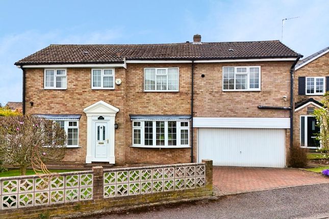 Kexbro Drive, Barnsley S75 4 bed detached house for sale