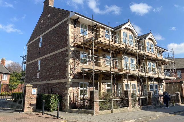 Hutton Terrace, Jesmond, Newcastle... 2 bed ground floor flat for sale