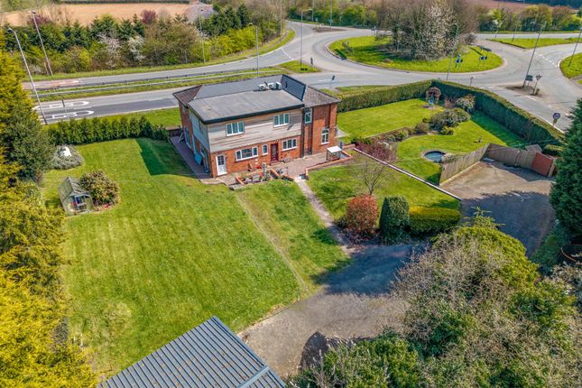 13 bedroom detached house for sale