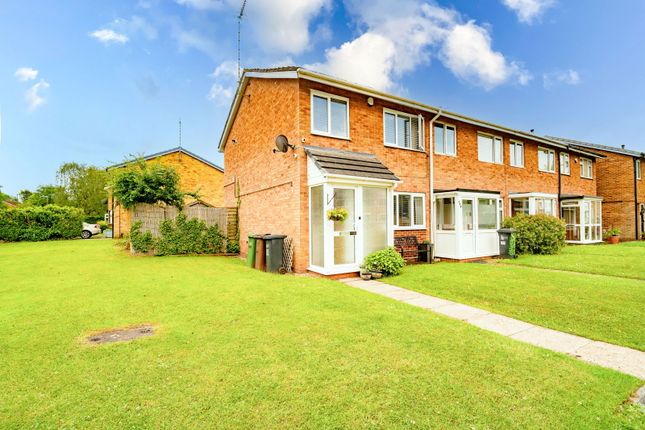 Nethercote Gardens, Solihull B90 3 bed end of terrace house for sale