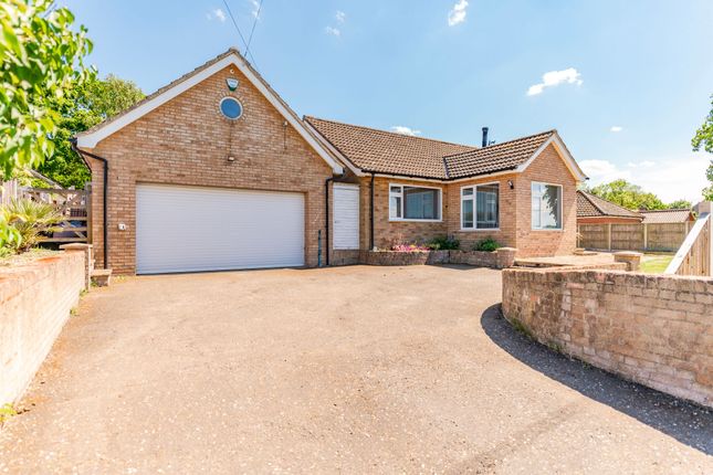 Aslacton Road, Norwich NR16 4 bed detached bungalow for sale