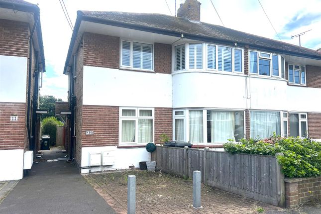 Studio flat for sale