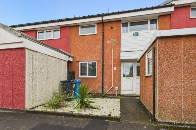 Kinloss Garth, Hull HU7 3 bed terraced house for sale
