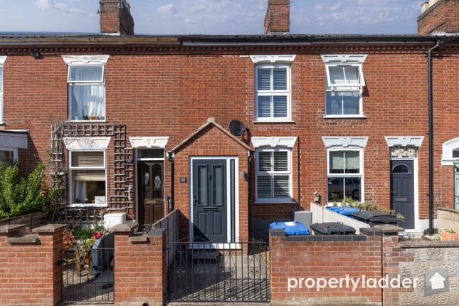 3 bed terraced house