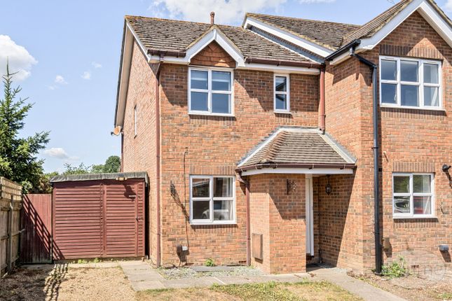 Riverview Gardens, Cobham, Surrey, KT11 2 bed semi