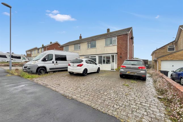 4 bedroom semi-detached house for sale