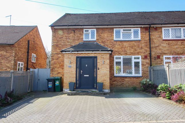 Prestwick Road, South Oxhey 3 bed semi
