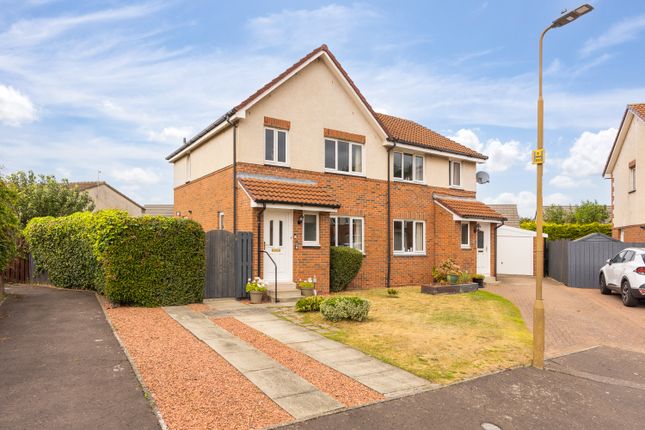 3 bedroom semi-detached villa for sale