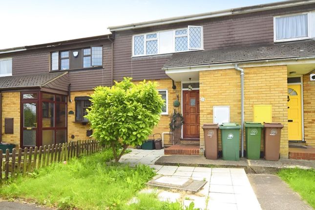 Rose End, Worcester Park, KT4 8PQ 3 bed terraced house for sale