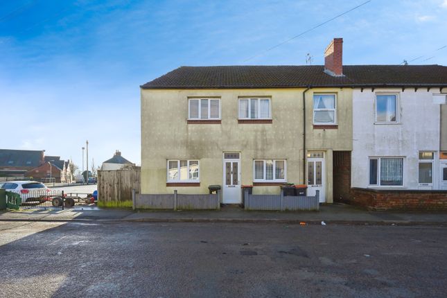 6 bedroom maisonette for sale