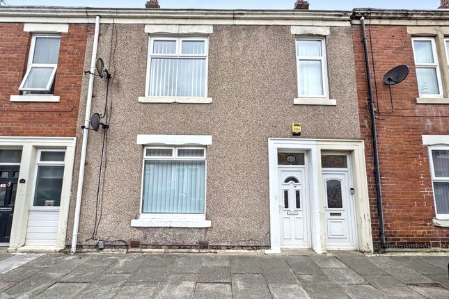 Northbourne Road, Jarrow, Tyne and... 2 bed ground floor flat for sale