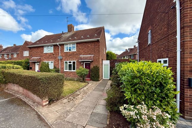 Griffiths Drive, Wolverhampton WV11 2 bed semi