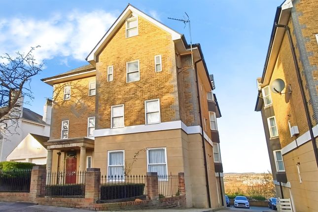 St. Margarets Street, Rochester 1 bed apartment for sale