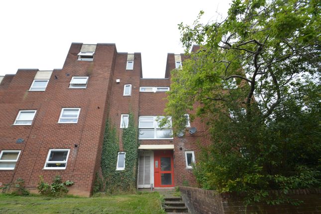 Beaconsfield, Telford, TF3 2 bed maisonette for sale