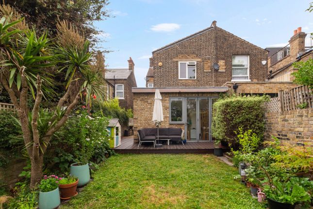 Bathurst Gardens, Kensal Rise, London... 3 bed apartment for sale