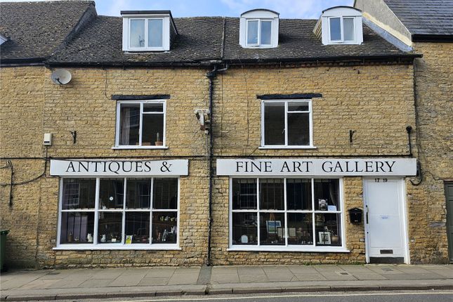 West Street, Oxfordshire OX7 6 bed terraced house for sale