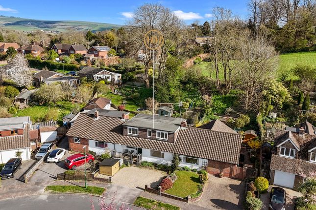 Penlands Vale, Steyning BN44 5 bed terraced house for sale