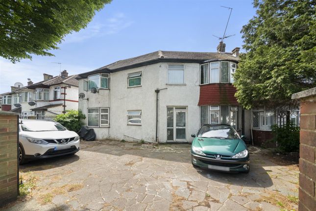 6 bedroom end of terrace house for sale