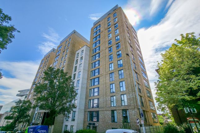 Weston Point, 49 Wellington Street... 2 bed apartment for sale