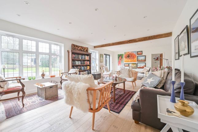 South Hill Avenue, Harrow on the... 6 bed detached house for sale