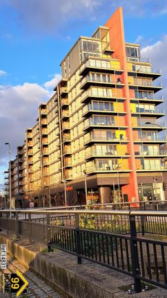 10 Merrivale Mews, Milton Keynes... 2 bed apartment for sale