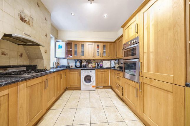 Wiverton Road, Sydenham, London, SE26 4 bed semi