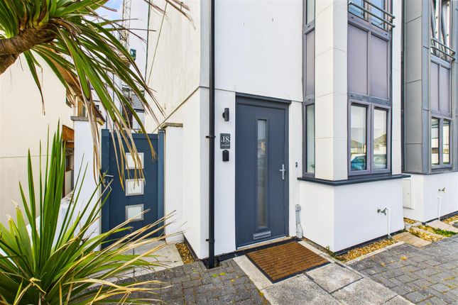 Edgcumbe Gardens, Newquay TR7 3 bed end of terrace house for sale