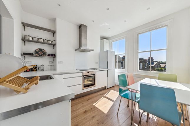 Webb's Road, SW11 2 bed apartment for sale