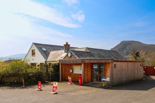 Detached house for sale