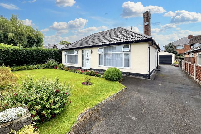 Langdale Drive, Bury, BL9 3 bed detached house for sale