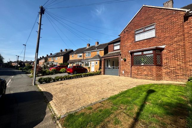 Wellington Drive, Cannock... 4 bed semi