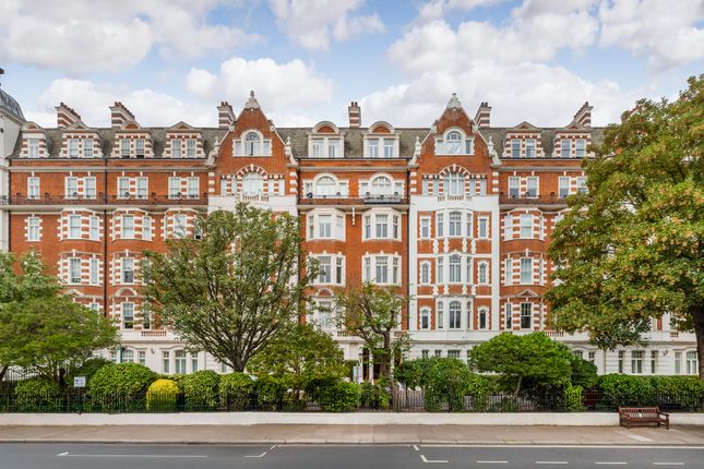 North Gate, London NW8 3 bed apartment for sale