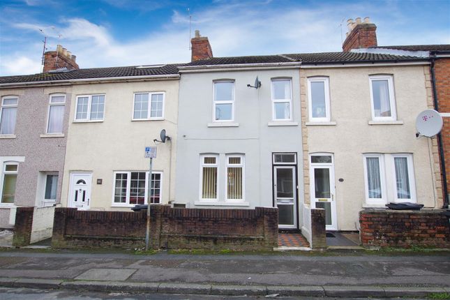 George Street, Swindon SN1 2 bed terraced house for sale