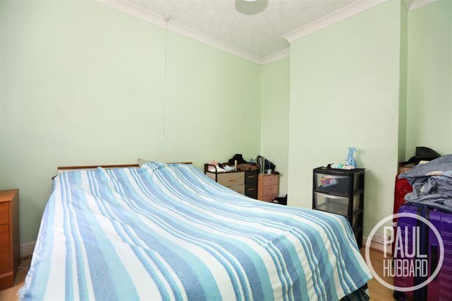 Beaconsfield Road, Lowestoft, NR33 3 bed terraced house for sale
