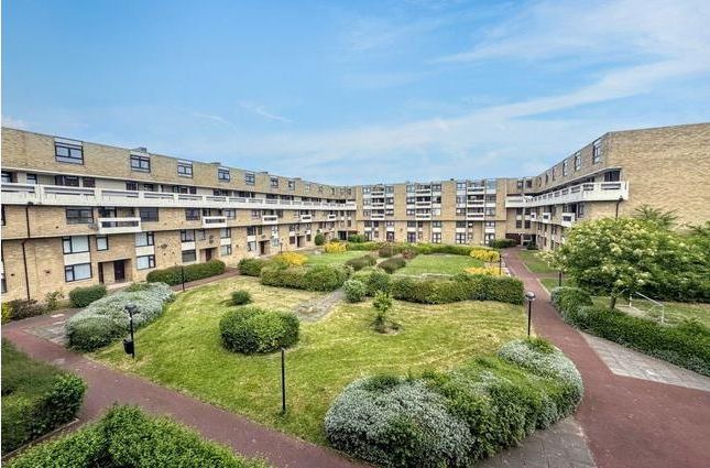 2 bed property