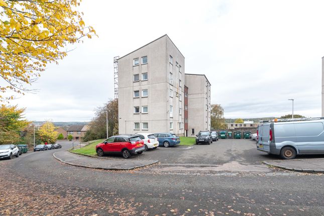 Tweed Crescent, Dundee DD2 2 bed flat for sale